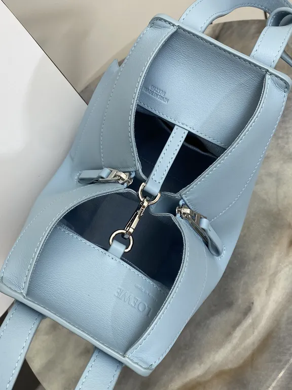 Loewe Bag 